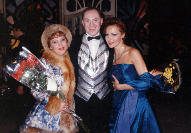 Татьяна Константинова, Вячеслав Шляхтов, Елена Зайцева, 4 апреля 2003 года (75-летие театра Оперетты)